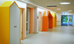 Dětská klinika v německém Bethelu od ateliéru HASCHER JEHLE Architektur