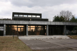 Smuteční síň Židenice, Ivan Ruller.