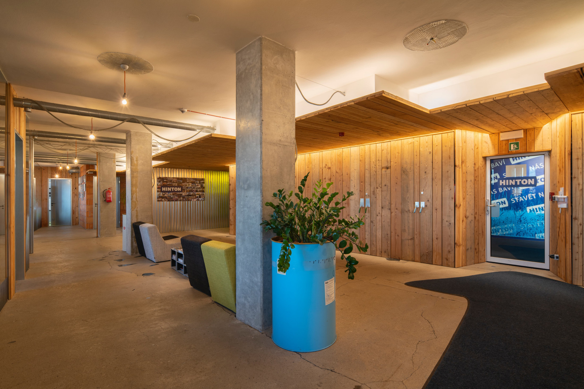 Sídlo společnosti HINTON na pražských Vinoradech navrhl architekt Stanislav Fiala