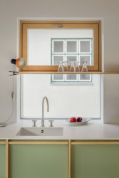 Rekonstrukce a přístavbanrodinného domu v Lozorně, MAPA: