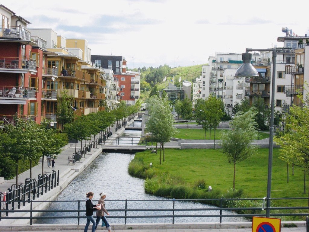 Stockholm green district hammarby sjostad, Design for health.
