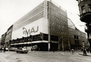 Obchodní dům Máj (spolu s Miroslavem Masákem a Martinem Rajnišem)