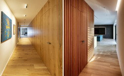 Dveře se skrytou zárubní DORSIS – je možné vybrat z téměř nekonečné řady možností povrchů a barev – zde například ořech nebo lamelová dubová stěna