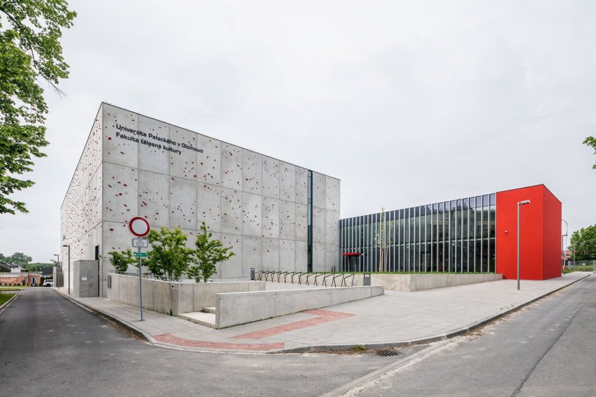 Stavba roku 2016 / nominace: atelier-r, Aplikační centrum Baluo, Olomouc – foto