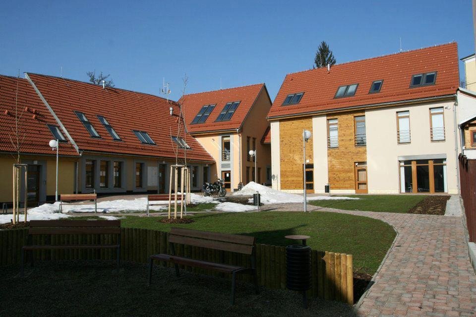 Valašskokloboucké podnikatelské centrum od Ateliéru Skála