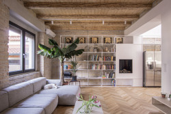 Architekt Marián Gombarček navrhl rekonstrukci rodinného domu v Bratislavě