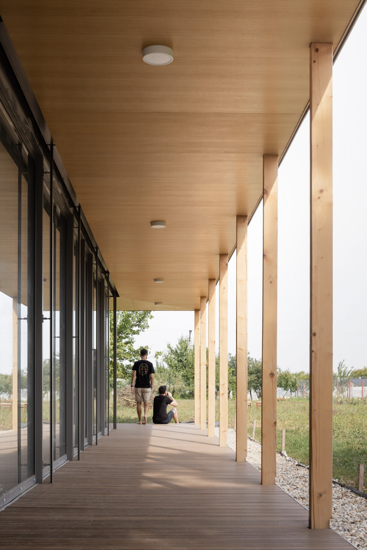 Rodinný dům od z pera architekta Tomáše Šeba a studia ROAR ve slovenské vesnici Palárikovo