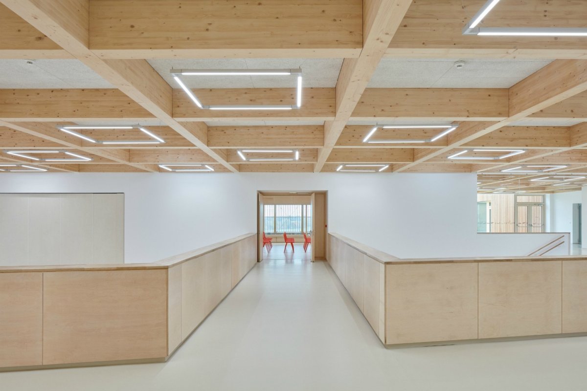 Základní škola Amos pro Psáry a Dolní Jirčany, SOA architekti