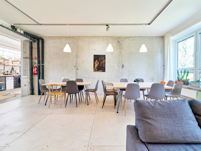 Gymnázium C. S. Lewisa, Kleinert Creative House