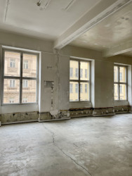 Galerie Prostora uvede 26. září 2023 novou výstavu Naše. Denisa Václavová a Krištof Kintera vystaví obrazy jiných, které sami vlastní