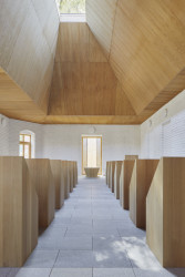 Smuteční síň ve Vimperku, Jakub Vašek