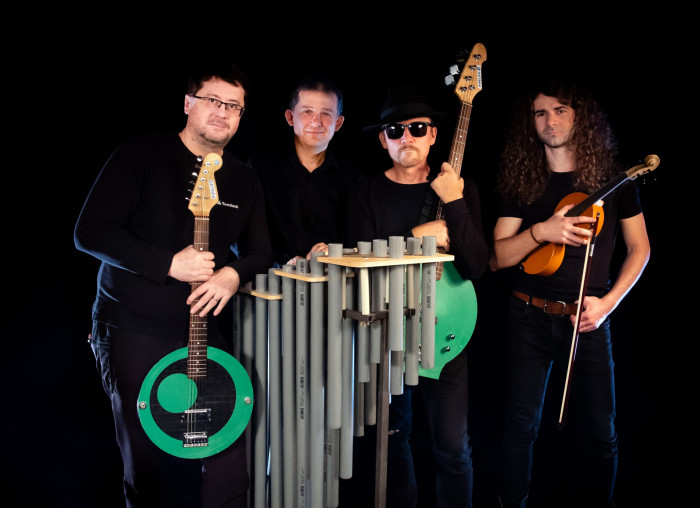 Keramorchestr v plné sestavě