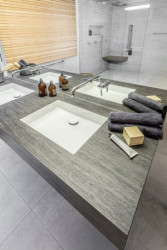 Koupelna pro handbikera, Léblová, Foto