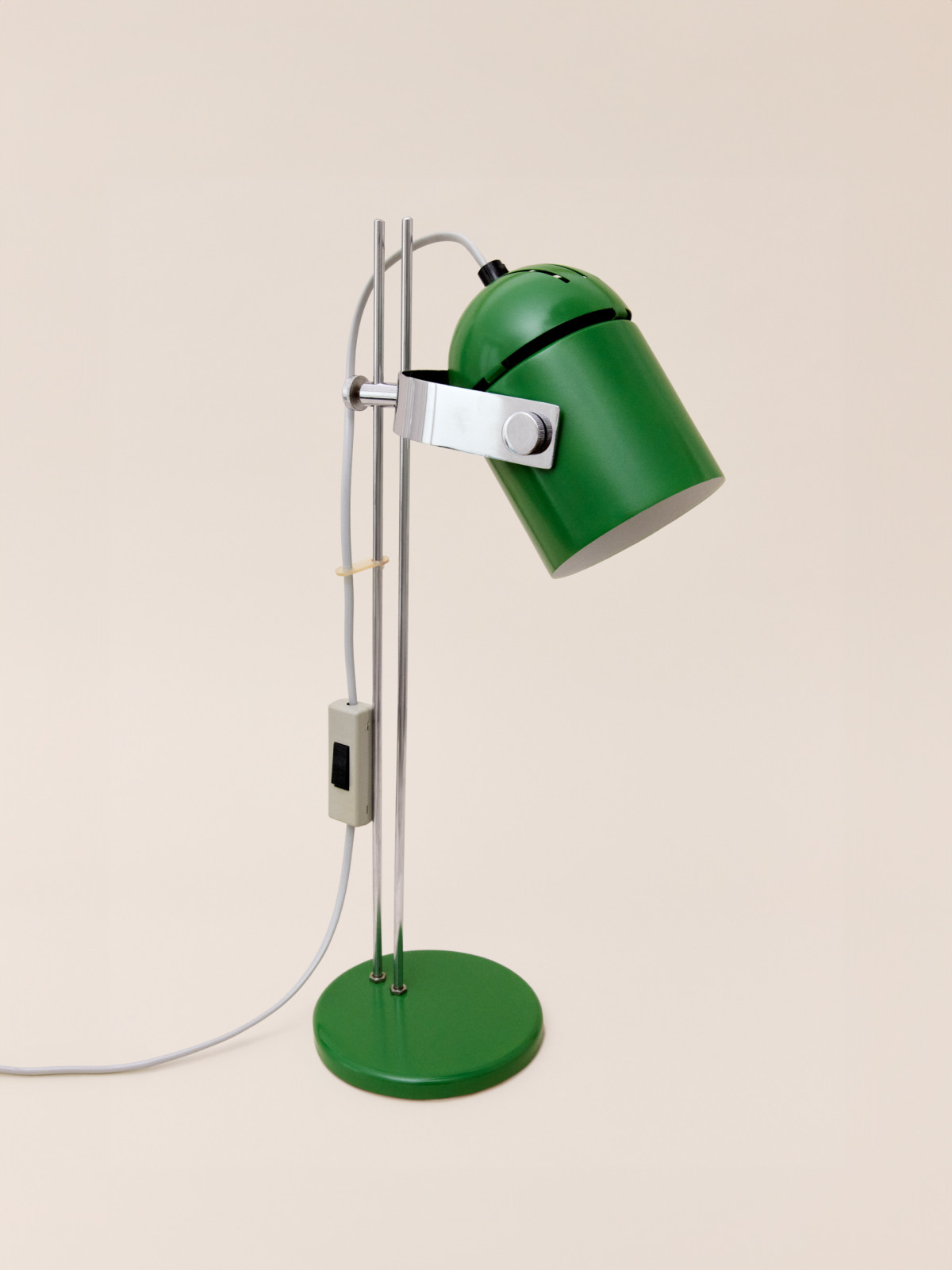 Stanislav Indra, stolní lampa COMBI LUX L Series (1982)