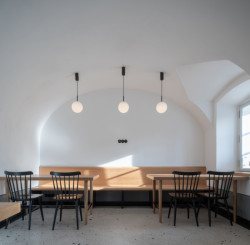 Rekonstrukce historické budovy statku v Noutonicích od ateliéru OBJEKTOR ARCHITEKTI