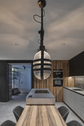 Byt pro technaře, Perspektiv / Ján Antal, Martin Stára