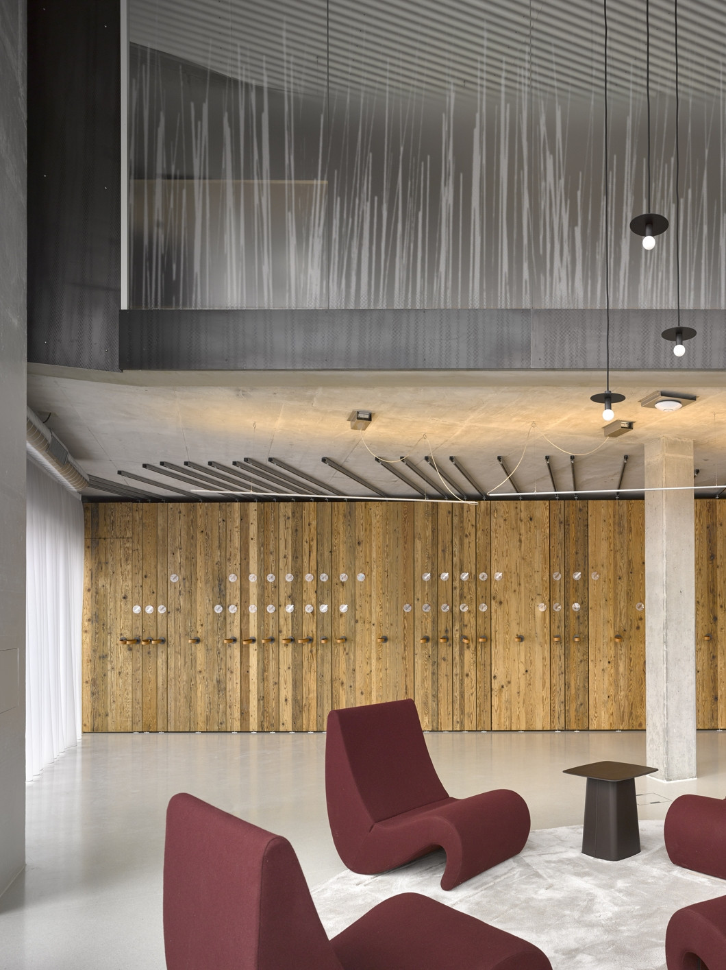 Kancelářské prostory a showroom developerské společnosti Satpo, Daniela Polubědovová