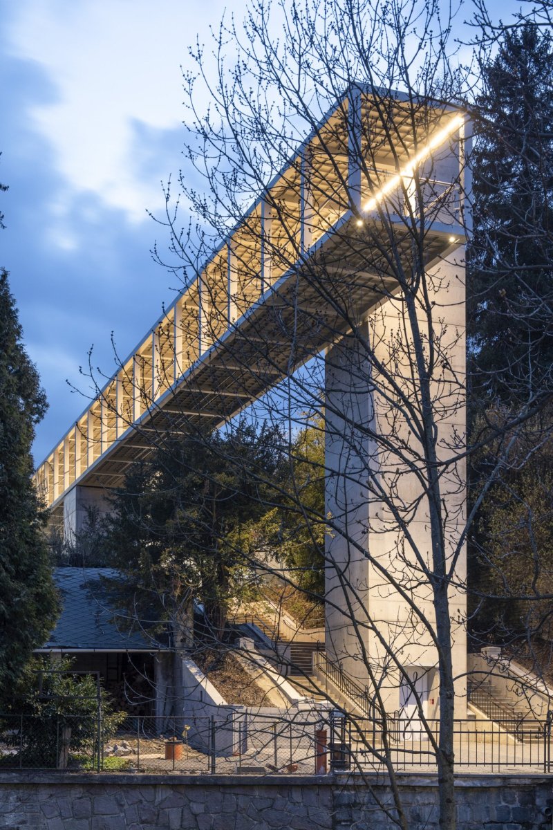 Hlavní cena: EHL & KOUMAR ARCHITEKTI - lávka v Litomyšli
