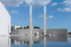 Champalimaud Centre for the Unknown v Lisabonu, Charles Correa Associates