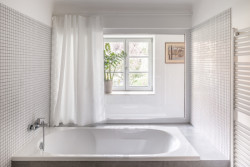 Rekonstrukce rodinného domu v Kolovratech, OTA ateliér (Tomáš Henel, Ondřej Fiala)