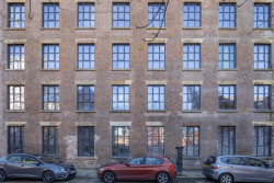 V realizaci Pheonix & Crusader Mills byl použit systém Aluprof MB-SLIMLINE.