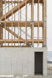 Studio m.aus architects realizovalo rozhlednu v obci Vysoké Pole