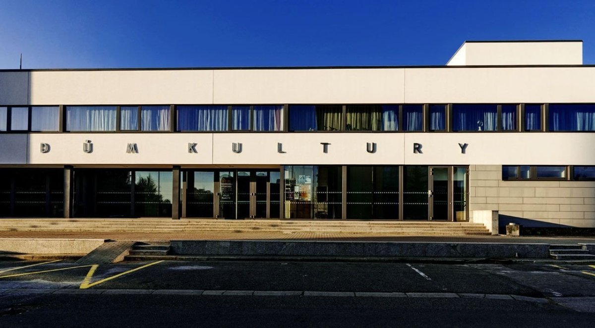 Adam Rujbr Architects s.r.o., Rekonstrukce kulturního domu Hodonín - foto