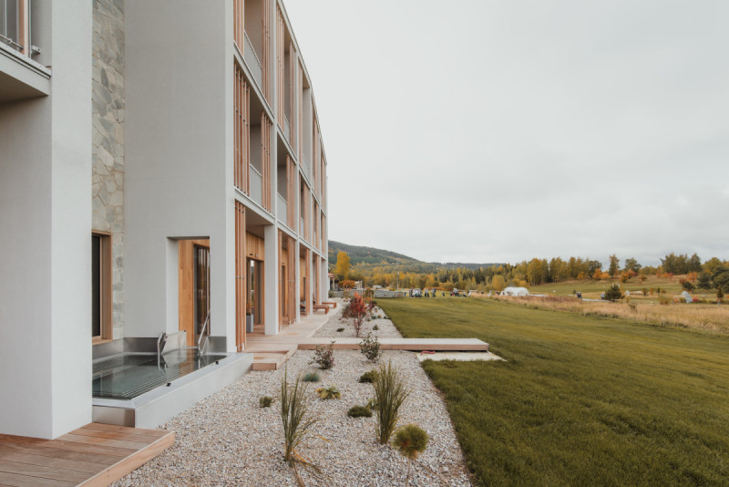 Golfový hotel v Sokolově od BekArch