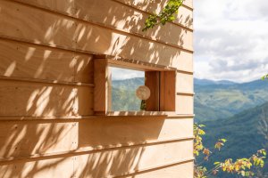 Mladí italští architekti postavili za dva týdny malou stavbu v Apeninách určenou k rozjímání a meditaci