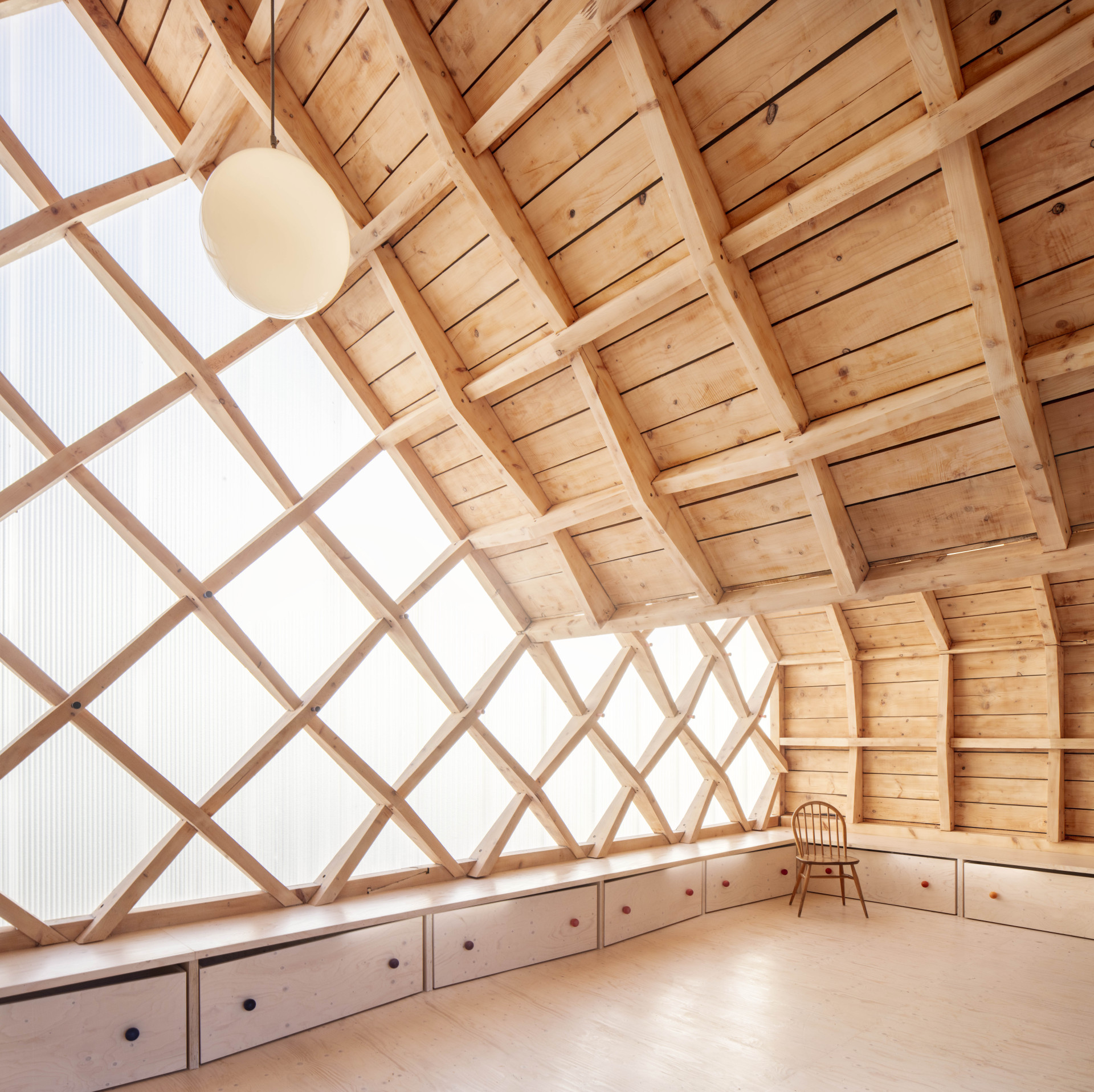 Architekta Clementine Blakemore navrhla hudební pavilon pro britskou základní školu