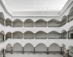 Rekonstrukce hudební školy v Itálii