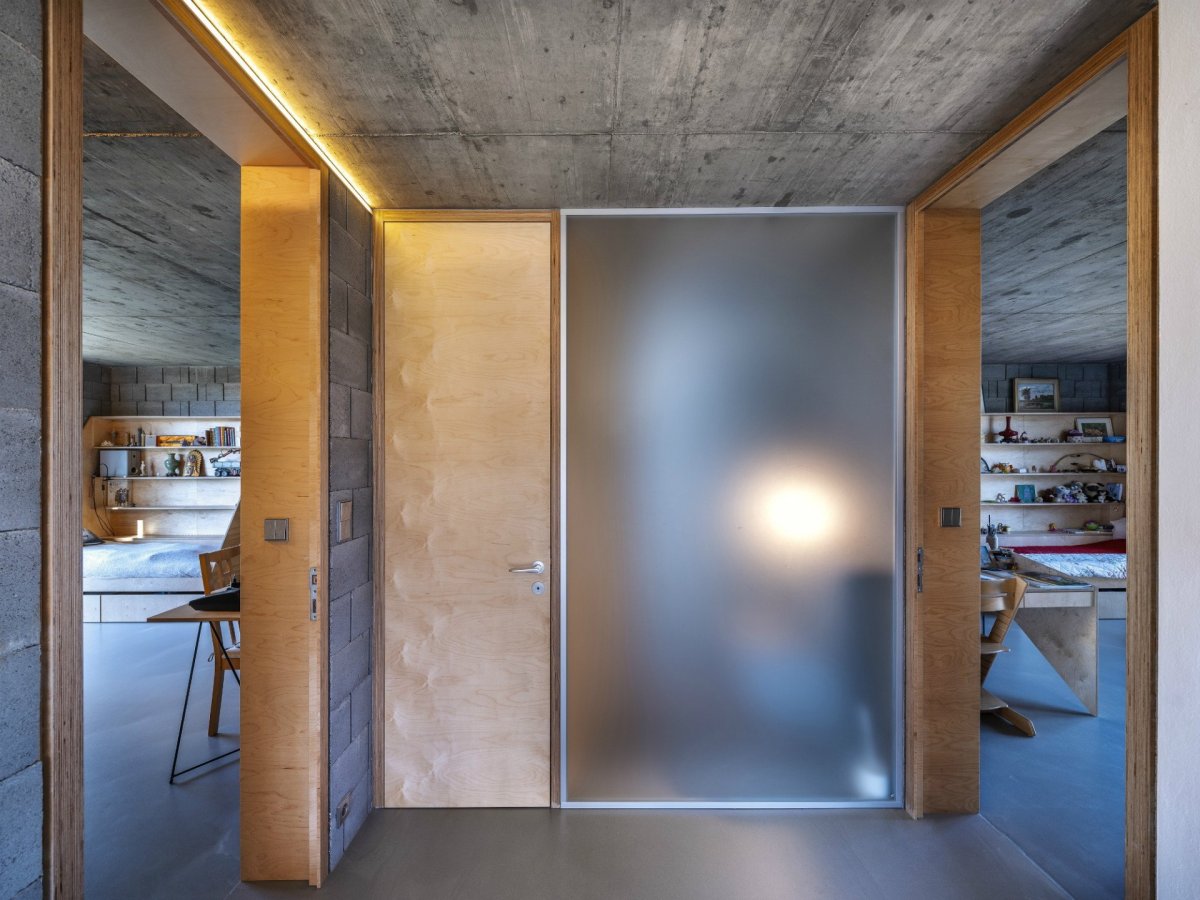 Dům v ocelovém korzetu, Jan Šépka /Šépka architekti/