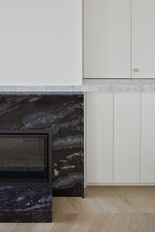 Rekonstrukce bytu na Starém Městě pražském od ateliéru Lenka Míková architekti