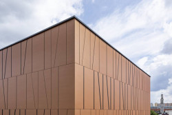 Košické studio DGA zrekonstruovalo budovu Rozhlasu a televize Slovenska v Košicích.