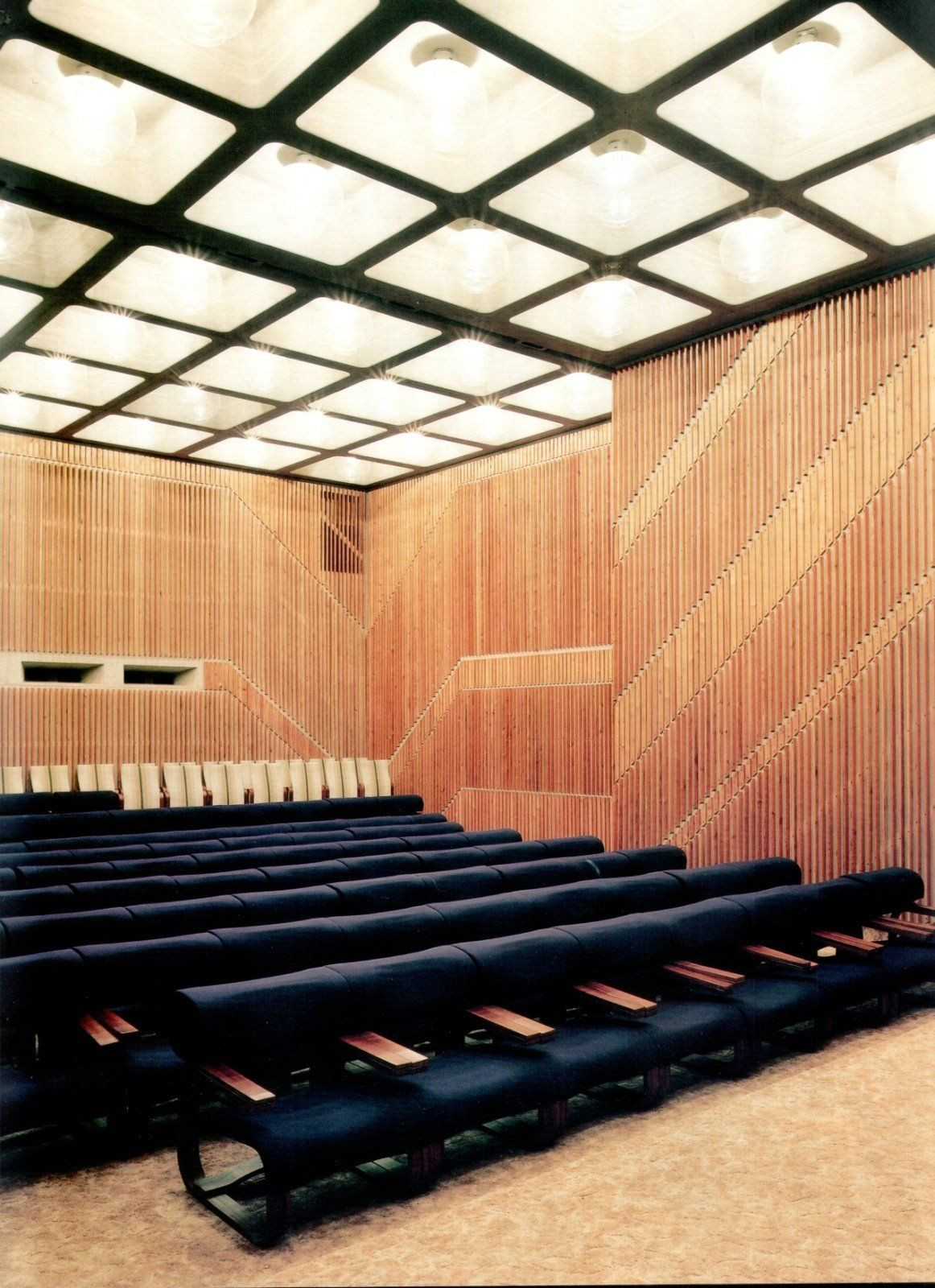 Budova československého velvyslanectví ve Stockholmu, původní stav, 1969-1972, Jan Bočan, Zdeněk Rothbauer, Jan Šrámek. Zdroj: Archiv Jana Bočana