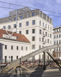 Studio Maćków proměnilo starý polský mlýn Maria. Nově se zde nachází 120 bytů.