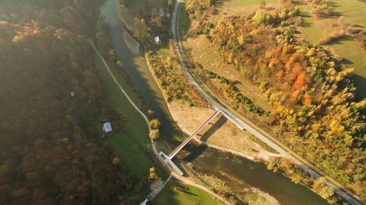 Pešia a cyklistická lávka SK_PL, zerozero