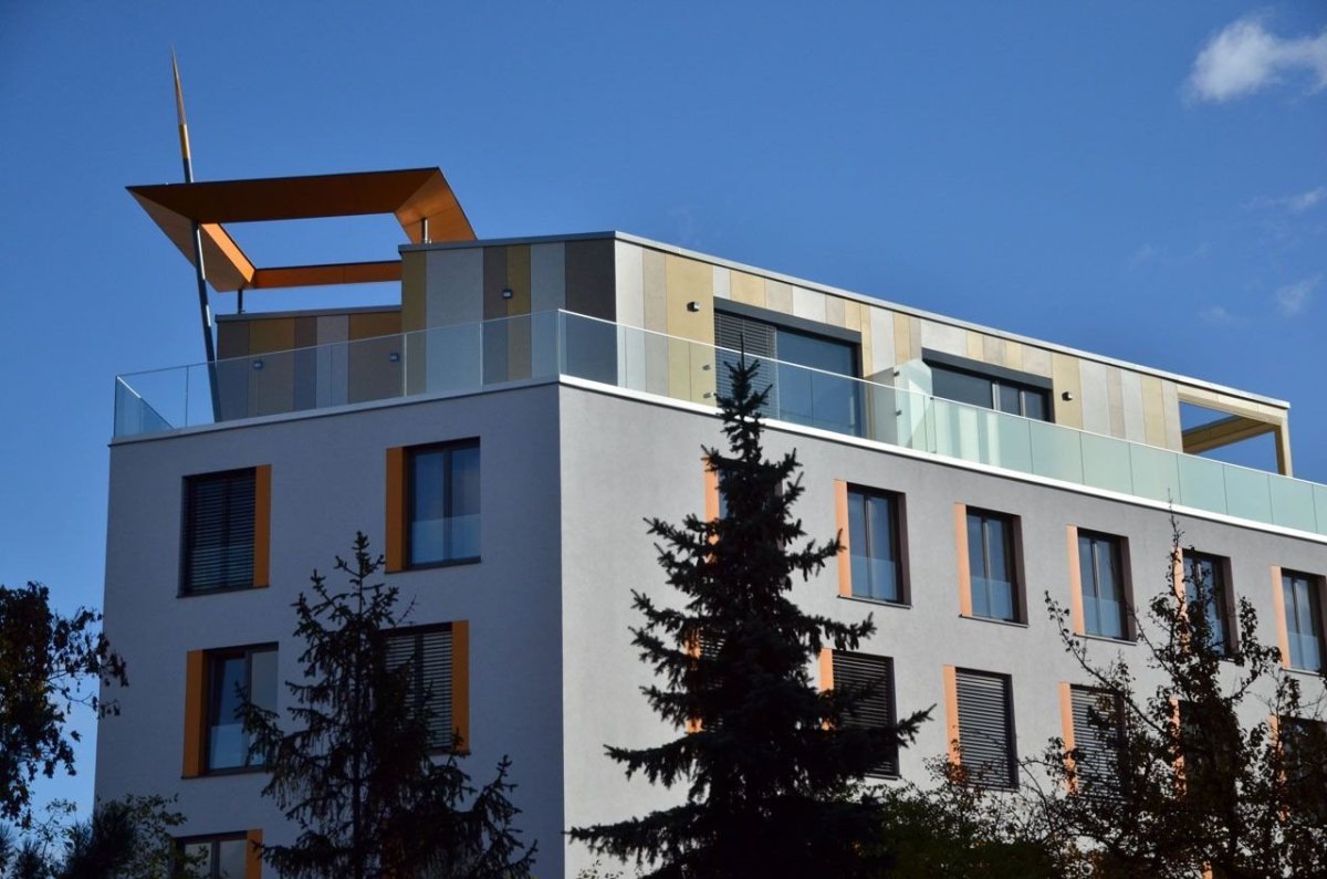 Ing. arch. Milan Hrůza, bytový dům Veleslavínská - foto