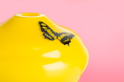 Mezi vybrané autory, kteří se představí na milánském Design Weeku, patří také sklářský výtvarník a designér František Jungvirt