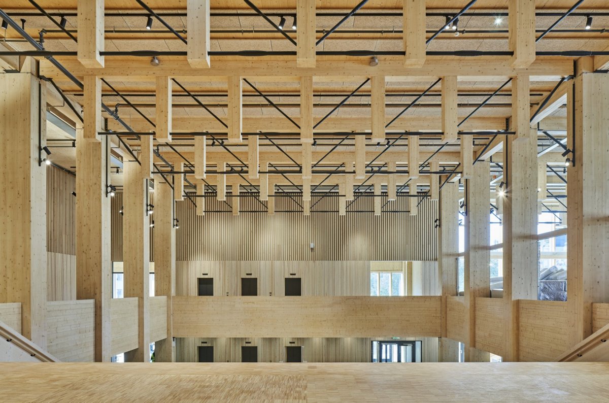 Uhlíkově neutrální kulturní centrum Sara od White Architekter