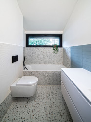 Architektka Tereza Čudová Ajmová zrekonstruovala dřevostavbu na Nymbursku.