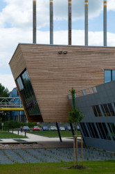 Tomáš Šenberger, Tomáš Med, UNIVERZITNÍ CENTRUM ENERGETICKY EFEKTIVNÍCH BUDOV ČVUT - foto