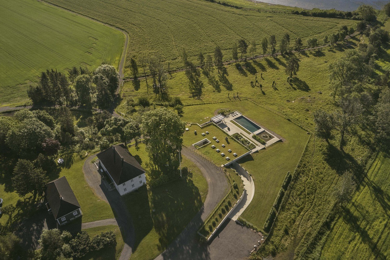 Luxusní vila z betonu od dánských CF Møller Architects