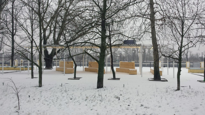 +48 Grupa Projektowa, Vladimír Balda, Jiří Žid, Pavilon na nábřeží Dněpru – foto