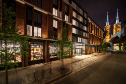 Hotel Bridge, Vratislav, FORUM architekci - foto