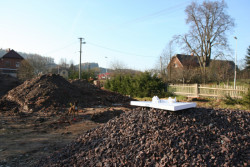 Domy v mlze, stavba, studio Raketoplán