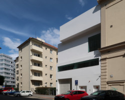 Výtvarné ateliéry Pedagogické fakulty MU v Brně, ateliér dílna (Michal Palaščak, spoluautoři Karolína Burešová, Jan Flídr)