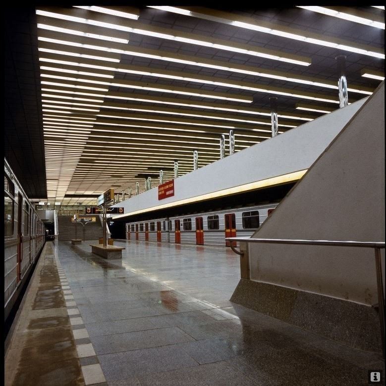 Metro Smíchovské nádraží