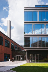 Revitalizace areálu varšavské elektrárny Powiśle architektonickým ateliérem APA Wojciechowski Architekci na živoucí městskou čtvrť