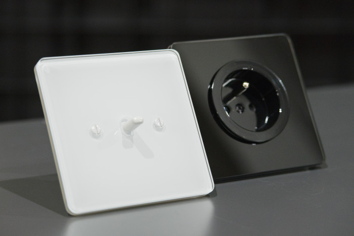 Vypínače a zásuvky NEXA QUADRO od firmy OBZOR